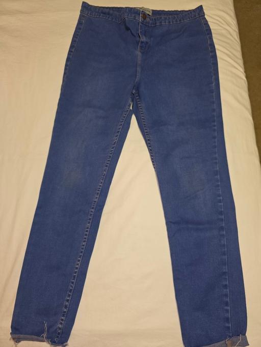  — New Look Hugh Waist Super Skinny Size 16