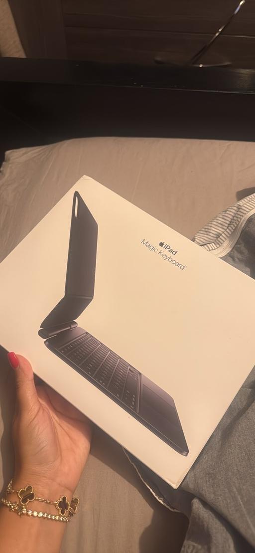  — Sealed iPad Magic Keyboard 11 inch