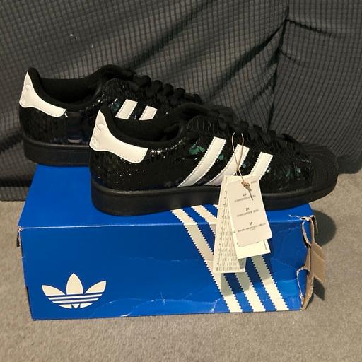  — Adidas Superstar 2 size 7