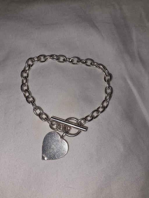 — Solid Silver Heart T-Bar Bracelet