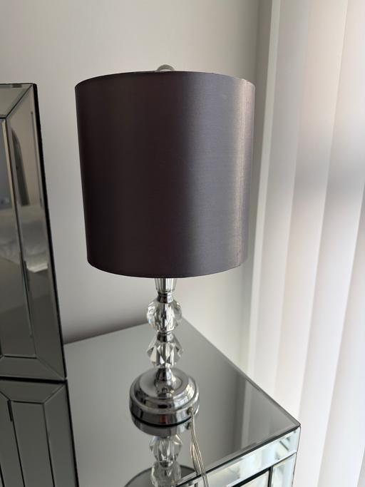  — Desk lamp