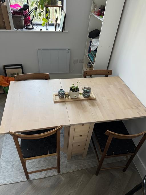  — Diner Table Norden