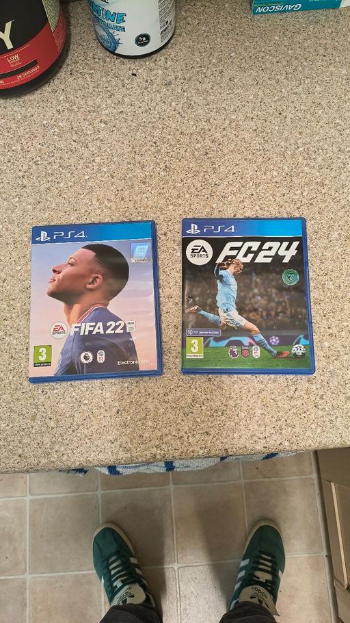  — PS4 FIFA 22 and FIFA 24