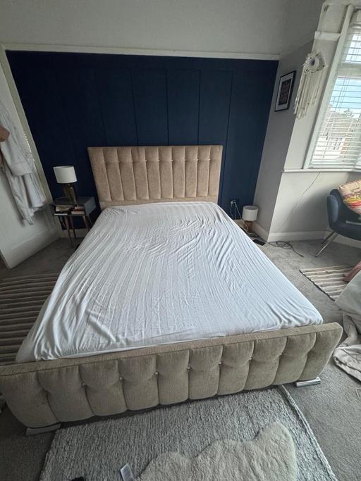  — King size ottoman bed frame with storage