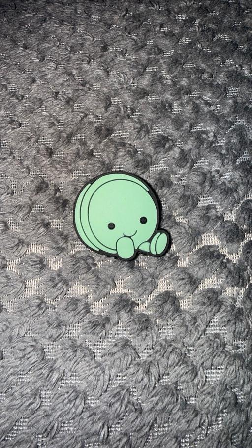  — Green Macaron croc charm