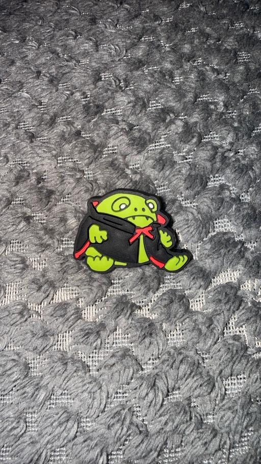  — Grumpy vampire frog croc charm
