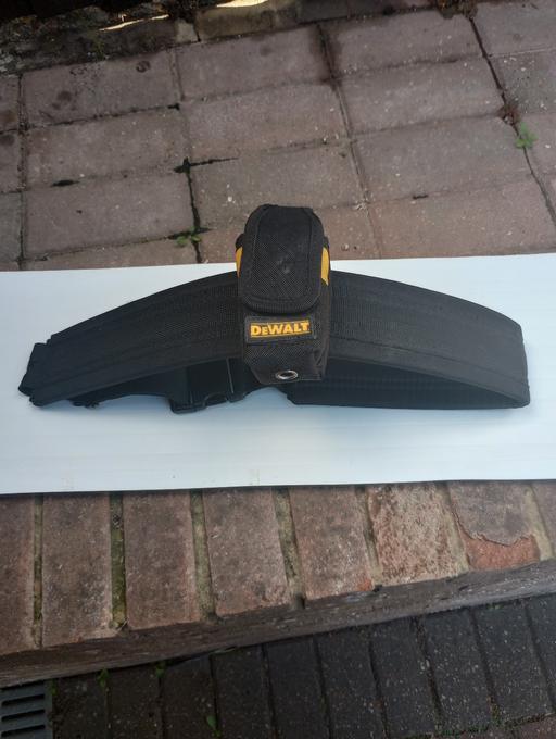  — DeWalt pouch and belt