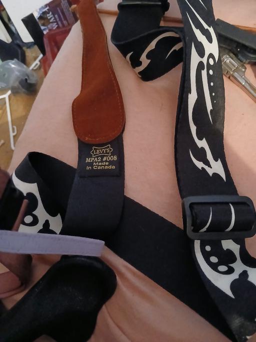  — gutar strap