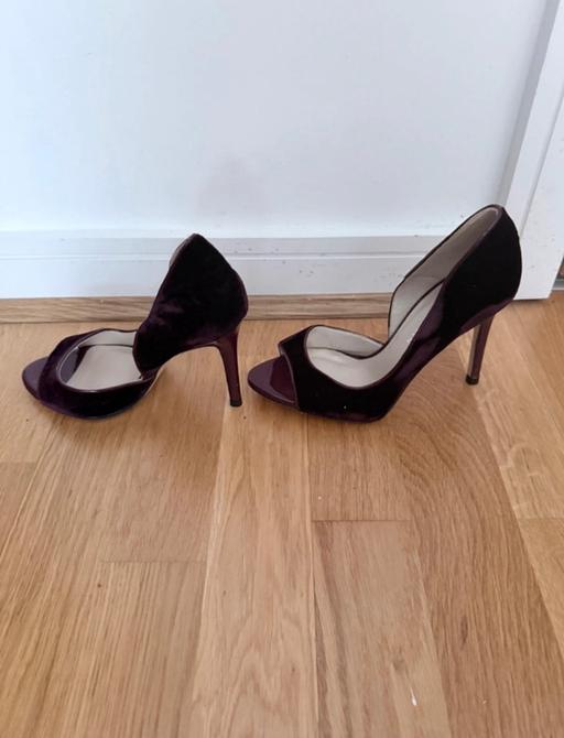  — Karen Millen purple heel shoe