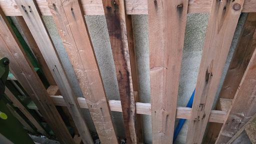  — pallets avalable