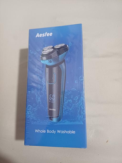  — Aesfee 3D Floating Rotary Shaver