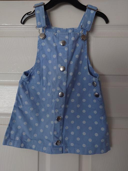  — Girls spotty dungaree dress size 2-3 years