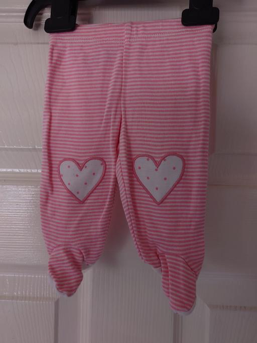  — Baby girls striped joggers size newborn