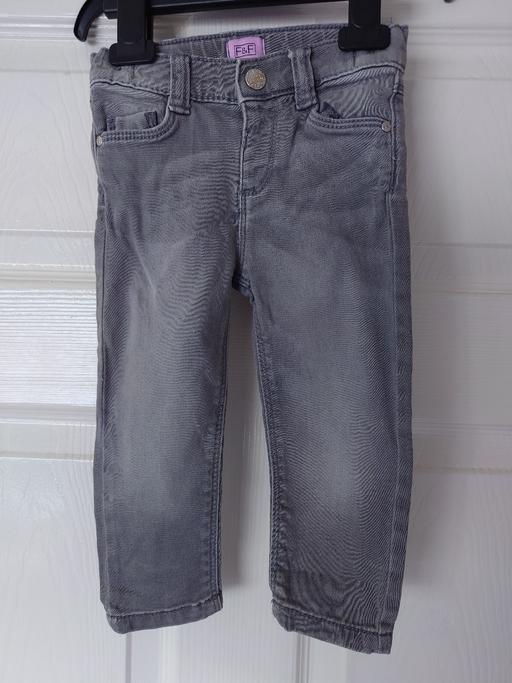  — Baby girls jeans size 9-12 months