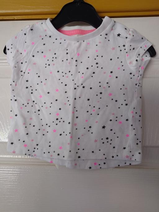  — Baby girls white top size 0-3 months