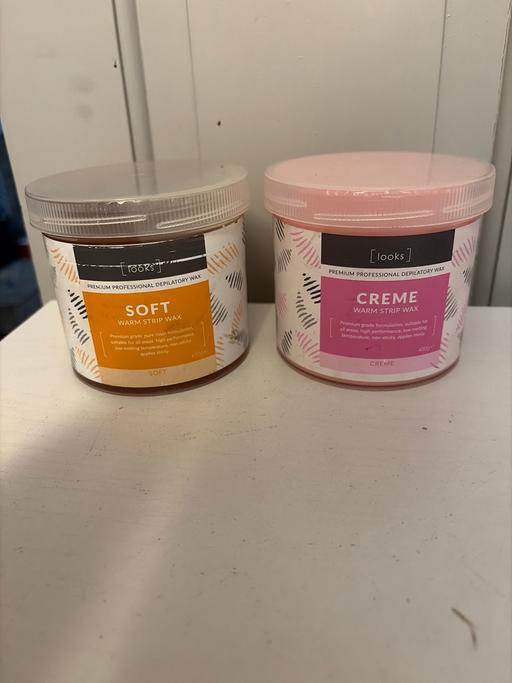  — X2 tubs Looks warm strip wax