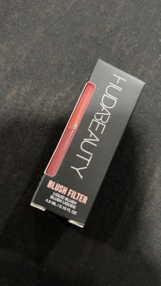  — Huda Beauty Blush