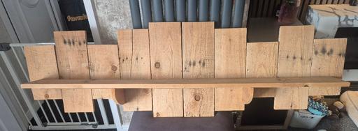  — Bespoke pallet wood shelving
