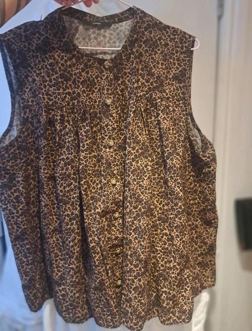  — size 18 leopard print top