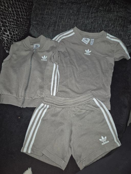  — boys adidas 3pc tracksuit