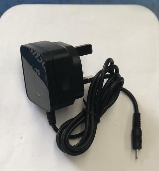  — Nokia N70 Charger 5v 1am Small Pin