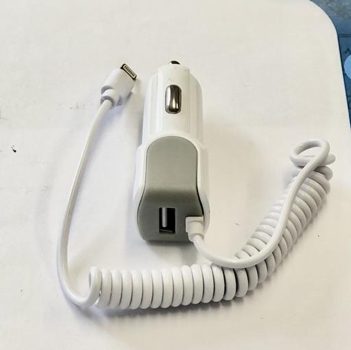  — Apple iPhone Car Charger With USB Port
