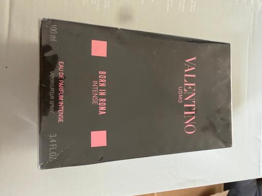  — Valentino intense