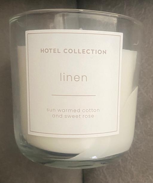  — Hotel collection scented candle 120g
