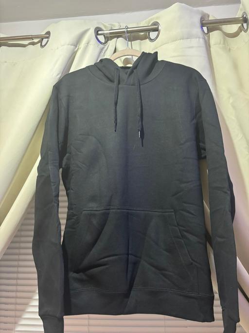  — BRAND NEW BLACK HOODIE UNISEX