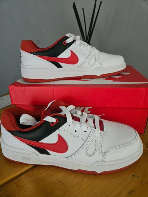  — nike full force size 5