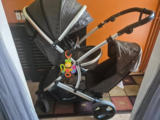  — Hauck duett 2 tandem pushchair