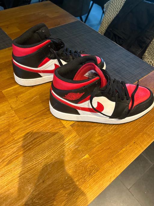  — Air Jordan Trainers