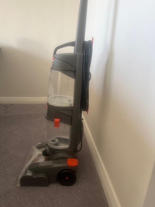  — Carpet cleaner