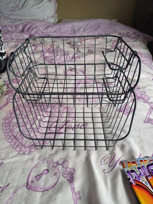  — fruit/veg basket