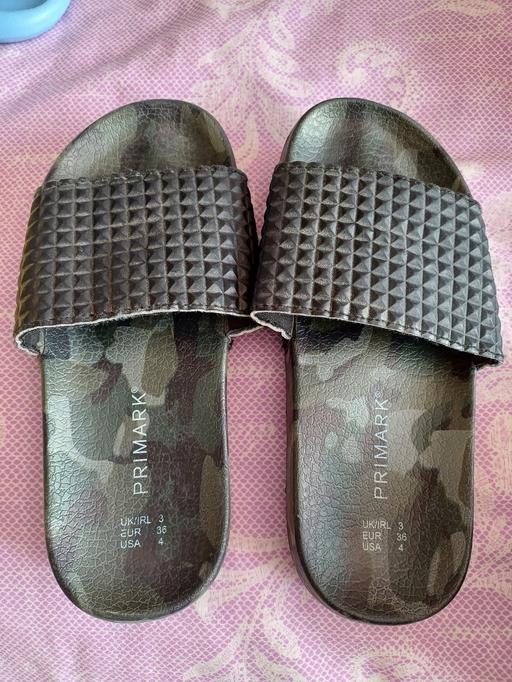  — sliders size 3