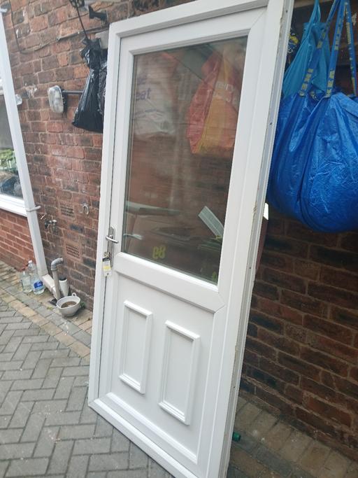  — pvc bak door mint
