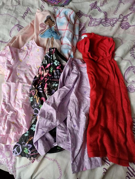  — 5-6 girls bundle