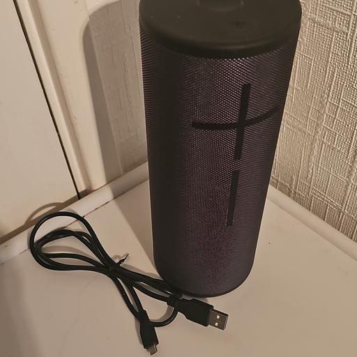  — MEGABOOM 3 speaker