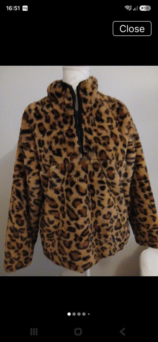  — women's leopard print jacket size 6