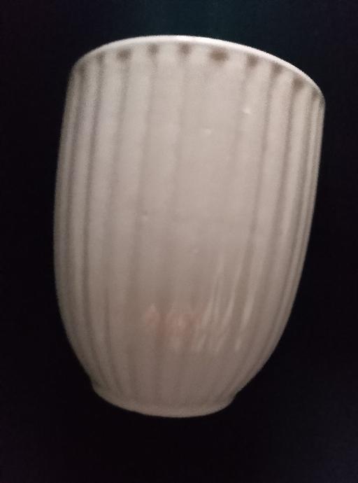  — plant pot