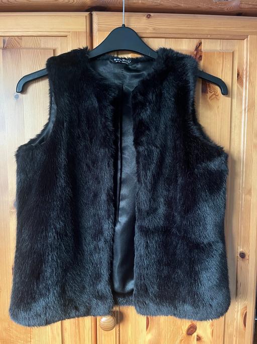  — Faux Fur Waistcoat Size 6