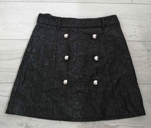  — River island women's size 10 black skirt