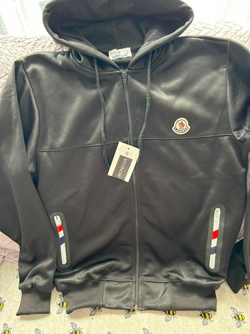  — mens moncler tracksuit black size Large new w