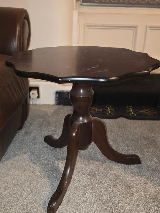  — Side table