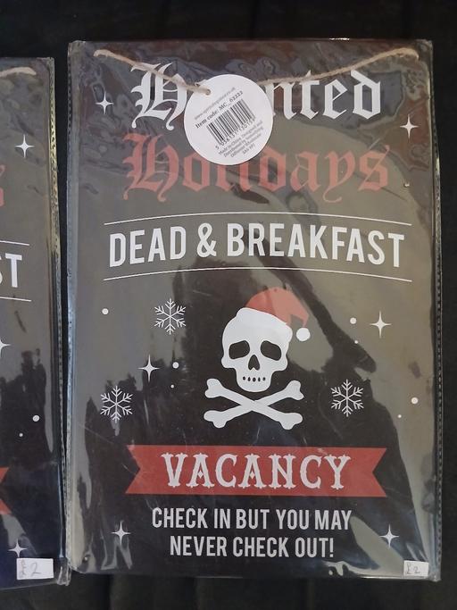  — Halloween Metal hanging sign