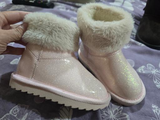  — size 7 baby girls boots