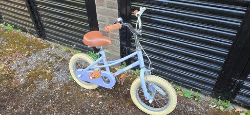  — Children's 14" Bike – Girls/Boys – Good Condi