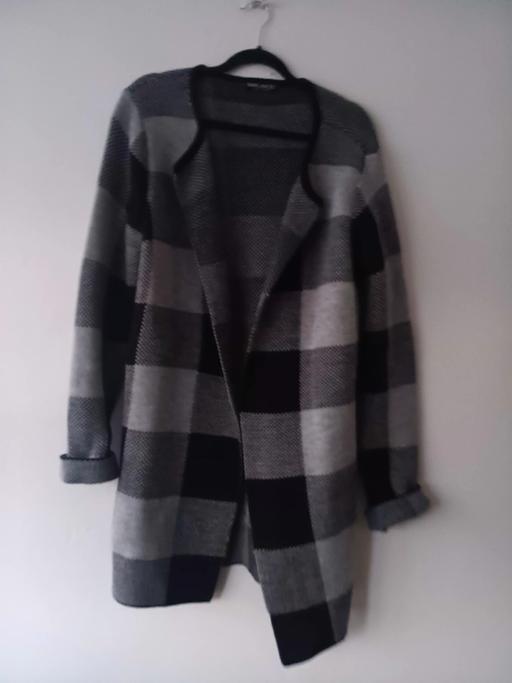  — checked long cardigan size 16