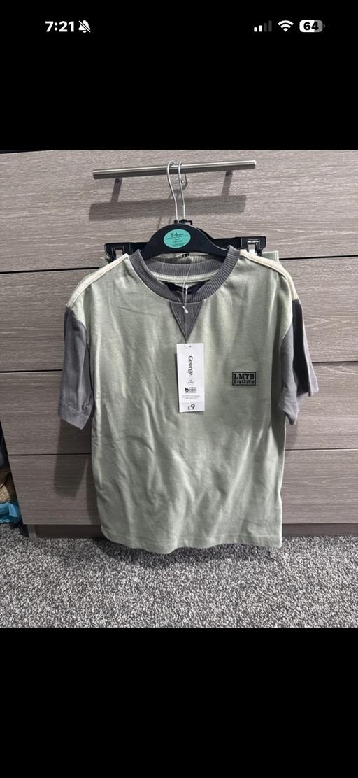  — Boys 5-6 years short sets