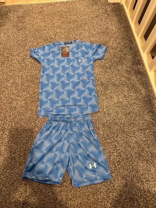  — Boys short set 5-6 years